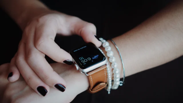 Relógio Digital Xiaomi Uma Fusão de Estilo e Tecnologia