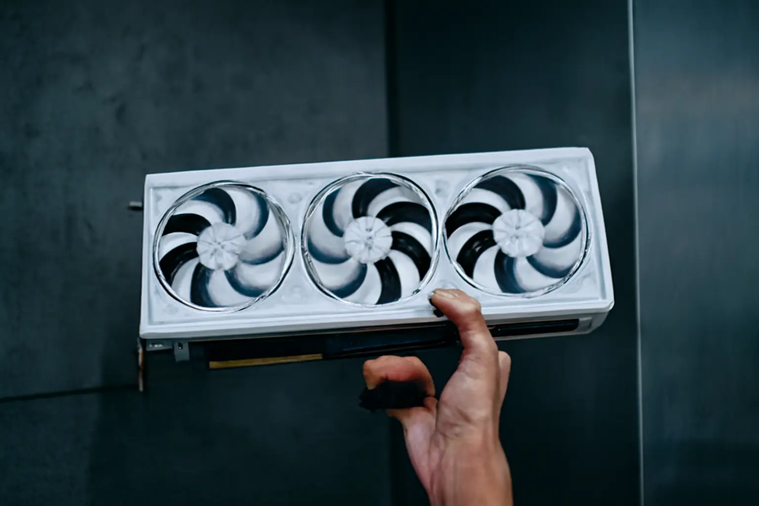 Custo-benefício: 3 Placas de Vídeo RTX4090 até R$39.983