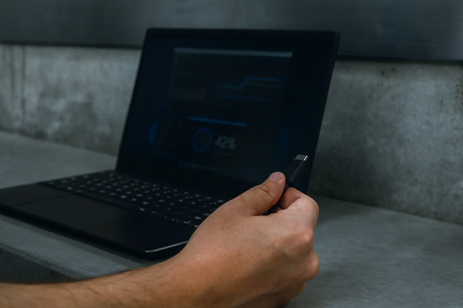 Notebook Huitbat TK-G10 com 16GB RAM e 1TB SSD na Amazon