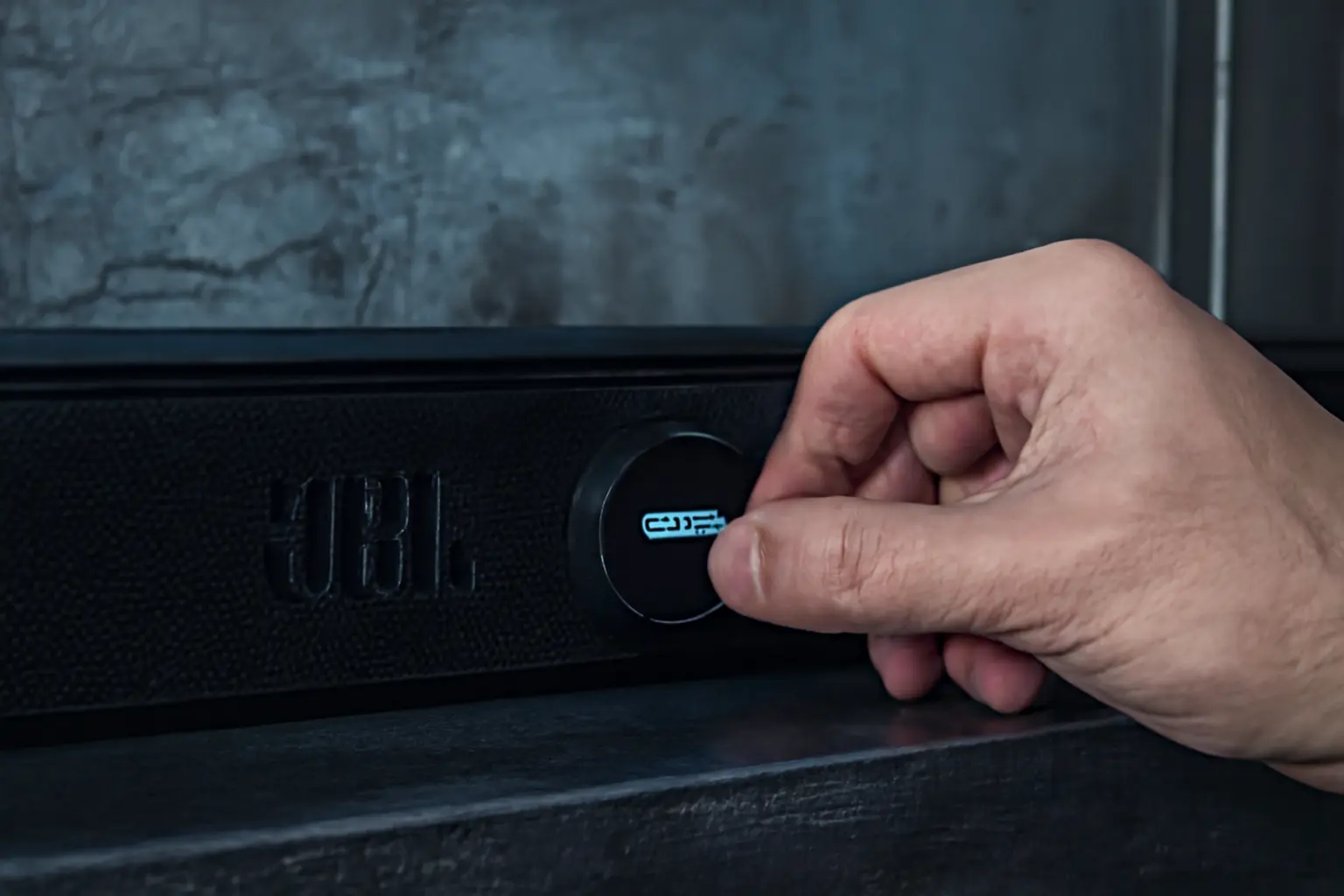 Comparativo: 3 Soundbars JBL para Cinema em Casa