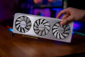 Benchmarks revelam: onde a GIGABYTE GeForce RTX 4060 AERO OC 8G brilha (e onde decepciona)