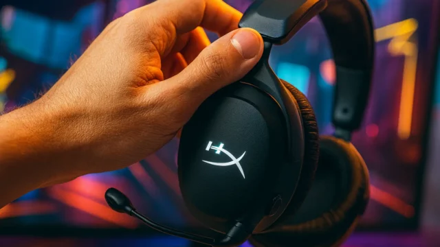 3 HyperX headset com foco em conforto e imersão