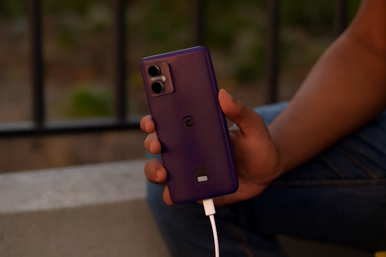 Motorola Edge 30 Neo: Escolha inteligente com 5G e ótima câmera