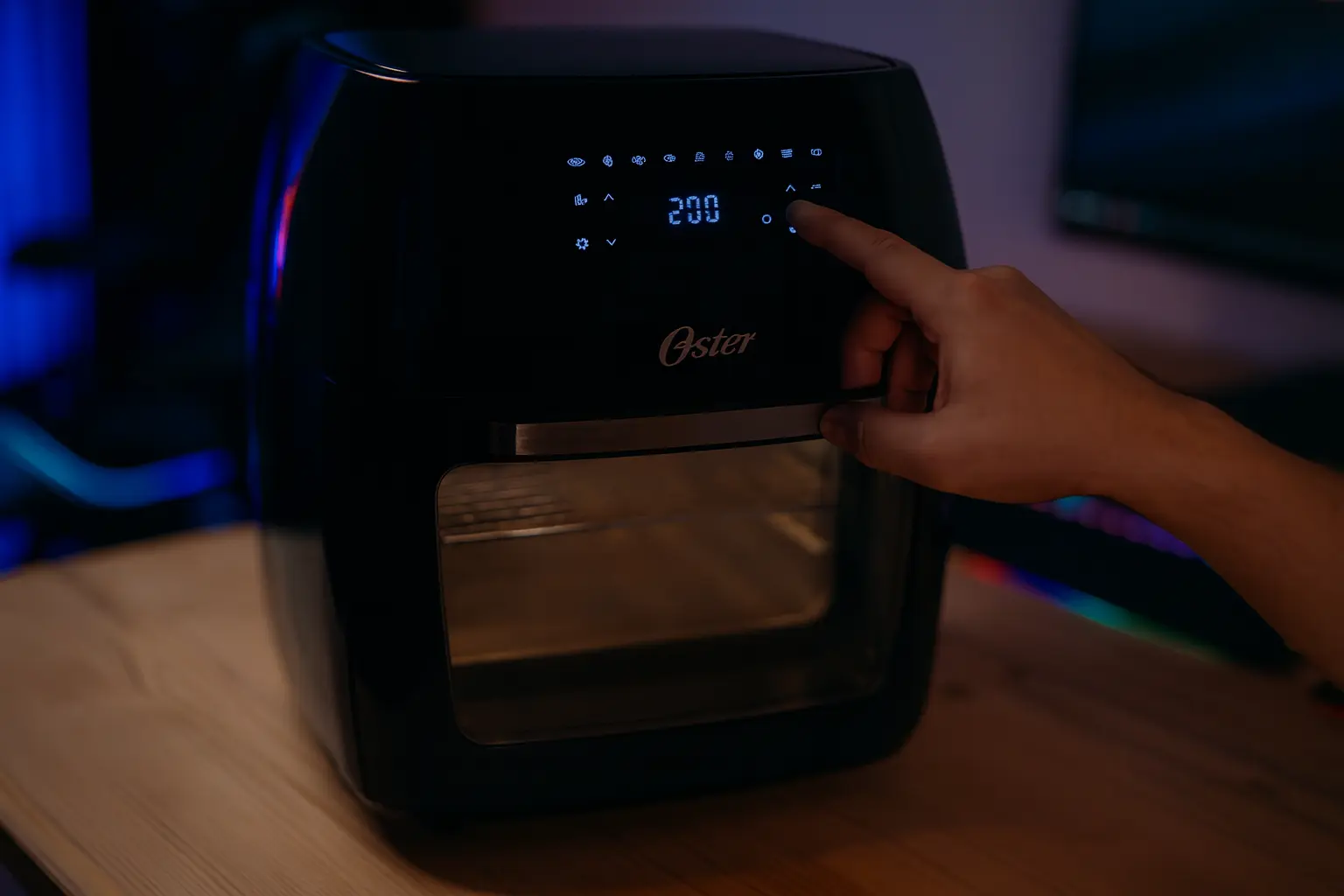 3 Air Fryers Oster 3 em 1 práticas para o dia a dia