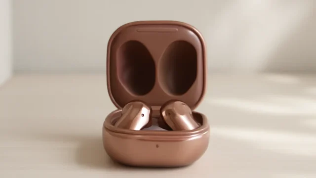 Descontos de até 60%: 6 Fones de Ouvido Galaxy Buds em Oferta Especial