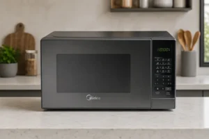 Midea MRAE21 serve bem ao uso simples, mas 20 L pedem atenção ao espaço