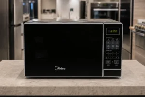 Midea MRAS22 atende rotina compacta, não recipientes maiores