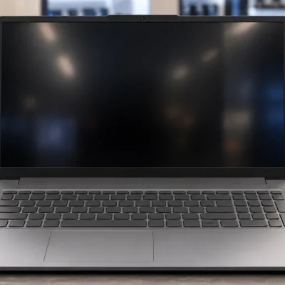 Lenovo LOQ-e RTX 3050: versatilidade ou subir para RTX 4050?
