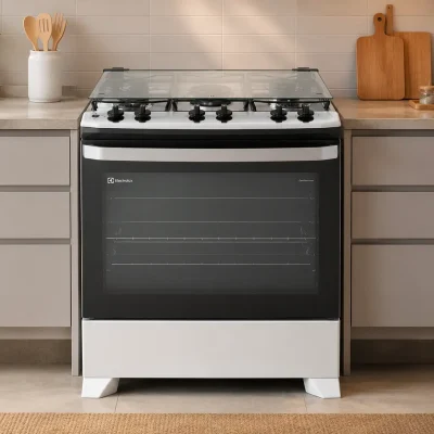 Fogão Electrolux Efficient PerfectCook: encaixa bem na rotina da família?